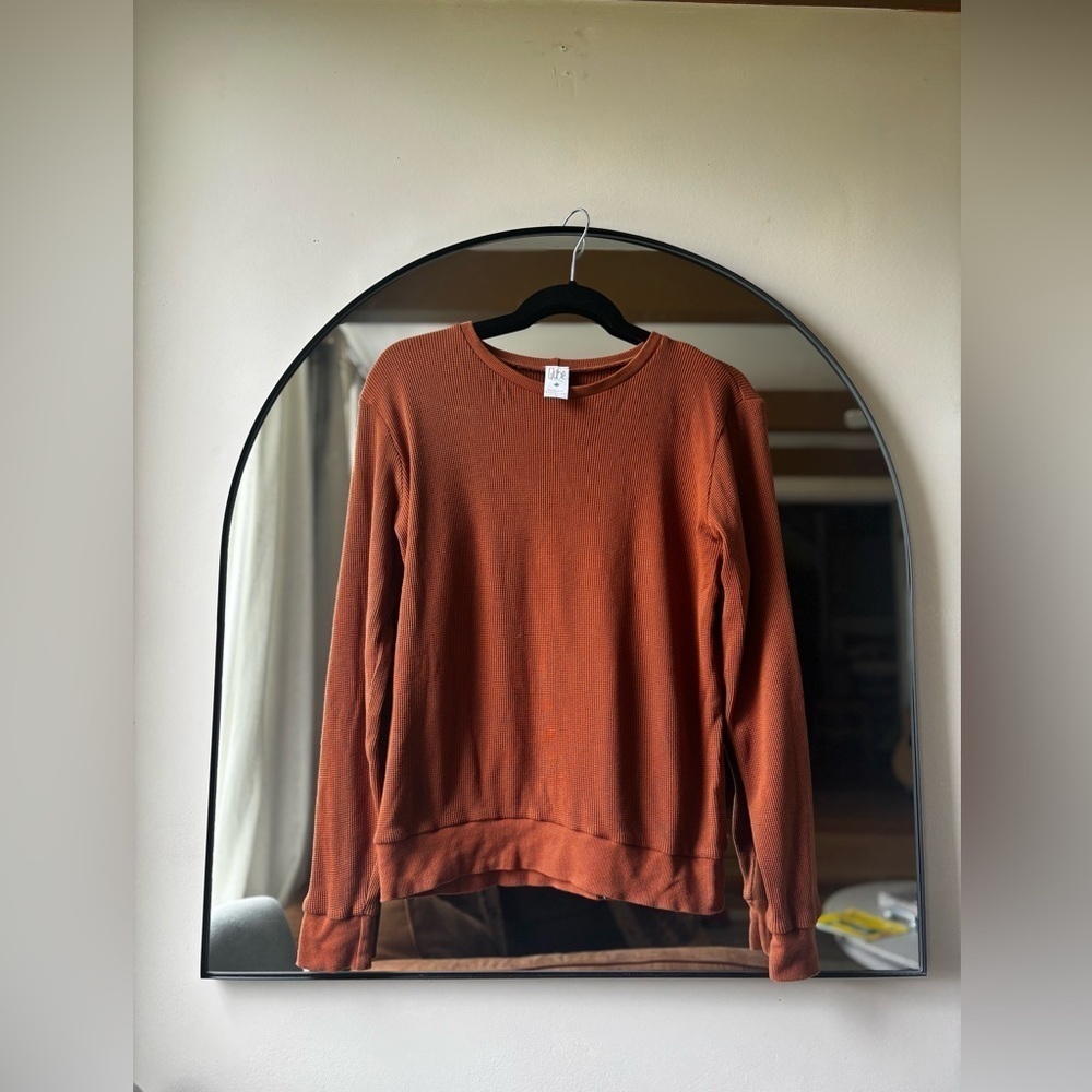 QUBE CLOTHING| handmade on saltspring island waffle crew | size large
